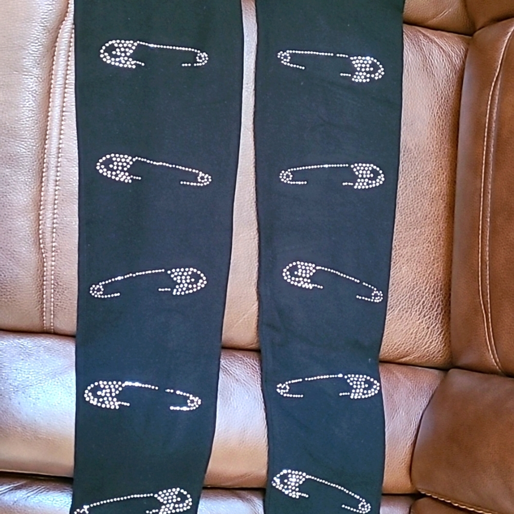 New, never worn leggings